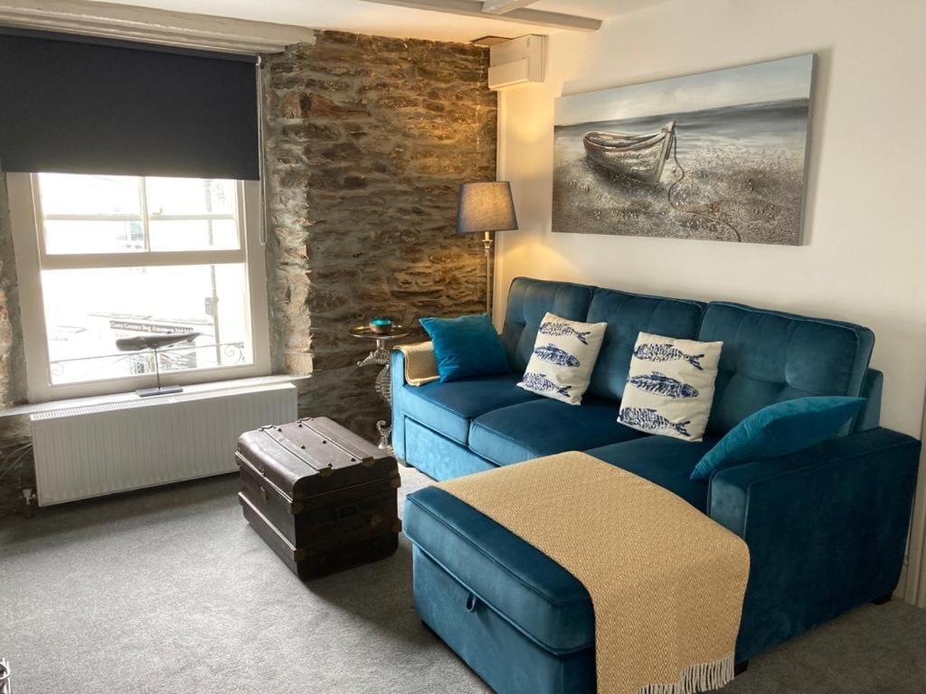 Beyond Paradise At "Prospect House" - A Super Stylish And The Only Two Private Apartments In This 17Th Century Cottage - Apartment 2 Has A Kids Cabin Bunk - Book Both Apartments For One Large House With Connecting Door In Lobby - Parking Outside 루 외부 사진